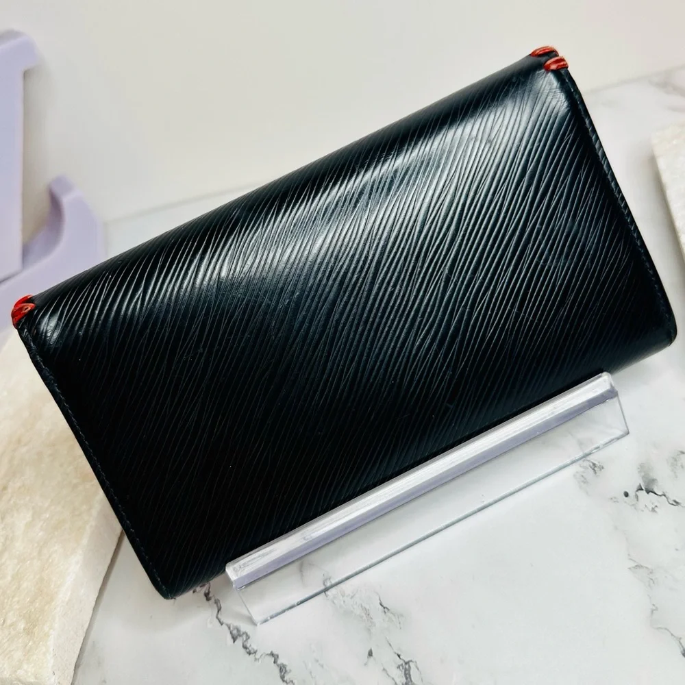 EUC Louis Vuitton Black Epi Leather Portefeuille Floral Twist Long Wallet